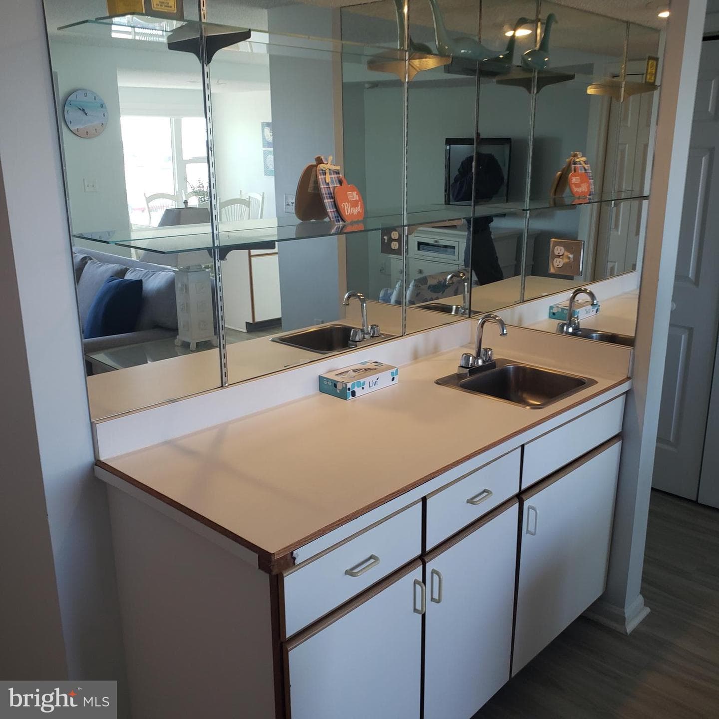 12108 Coastal Highway #401b photo 3