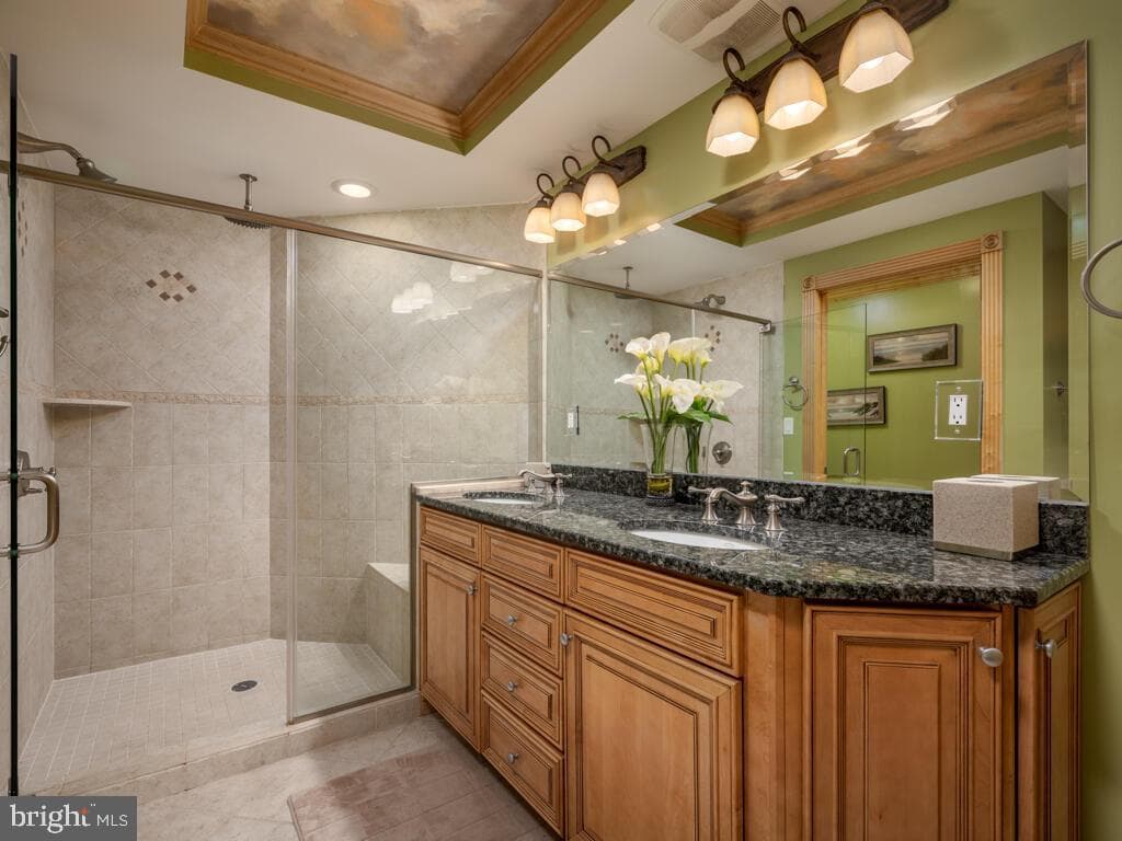 6301 Atlantic Avenue #301 Carly E photo 7