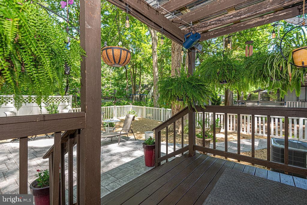 1036 Ocean Parkway photo 71