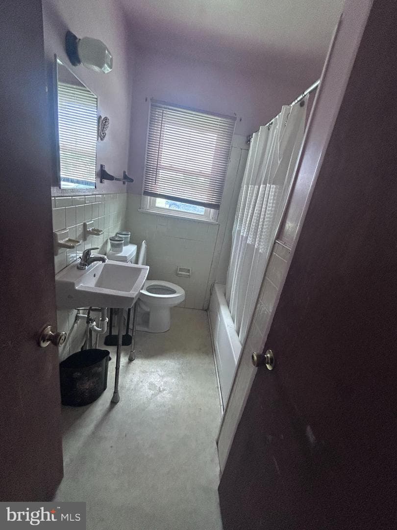 209 Branch Street photo 4