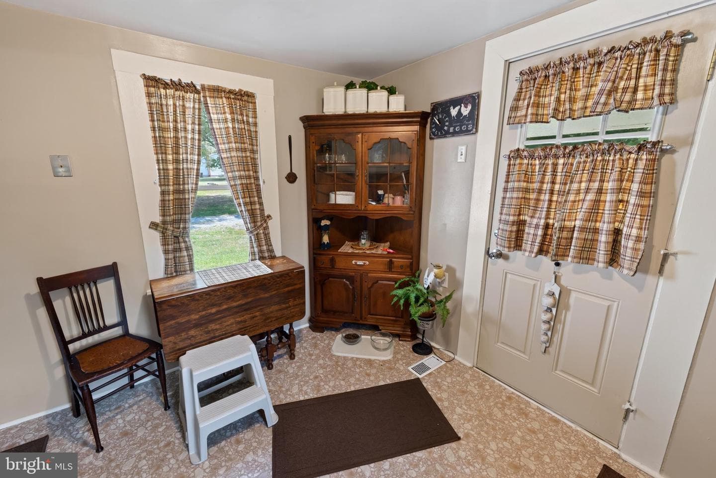 2924 Snow Hill Road photo 20