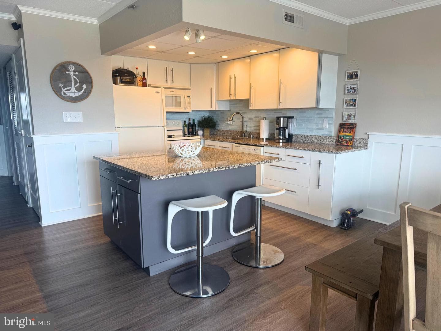 3801 Atlantic Avenue #502 photo 5