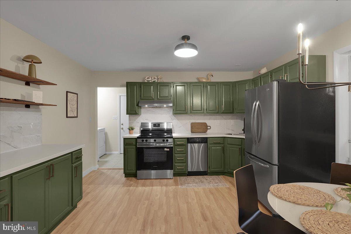 10 Stonemeadow Court photo 13