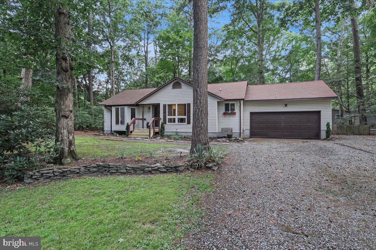 10 Stonemeadow Court photo 2