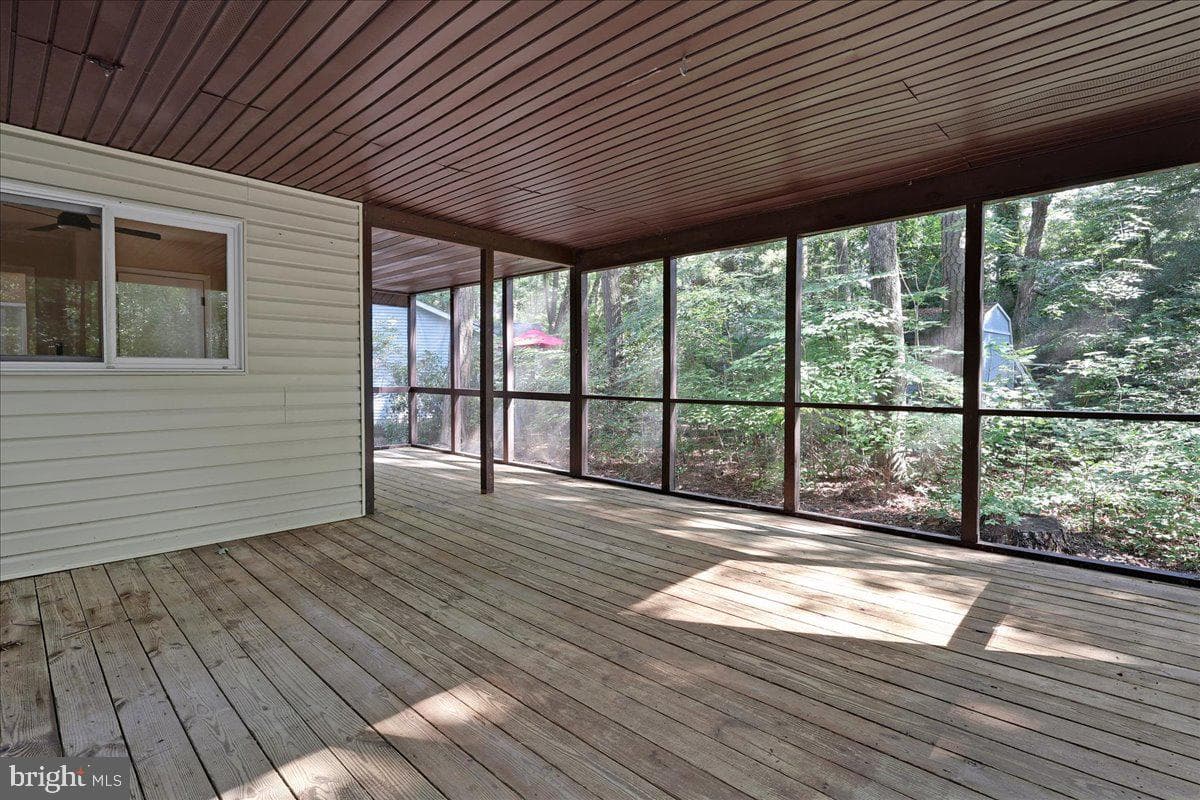 10 Stonemeadow Court photo 32
