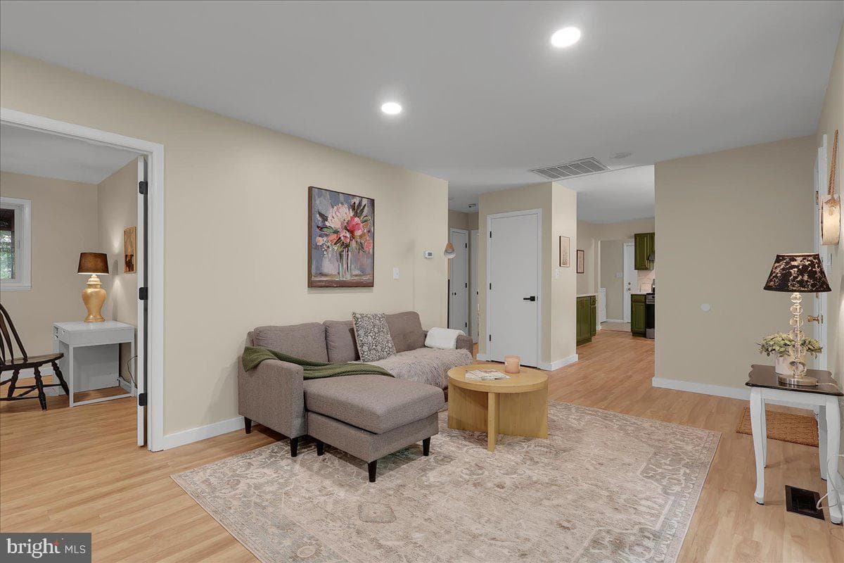 10 Stonemeadow Court photo 7