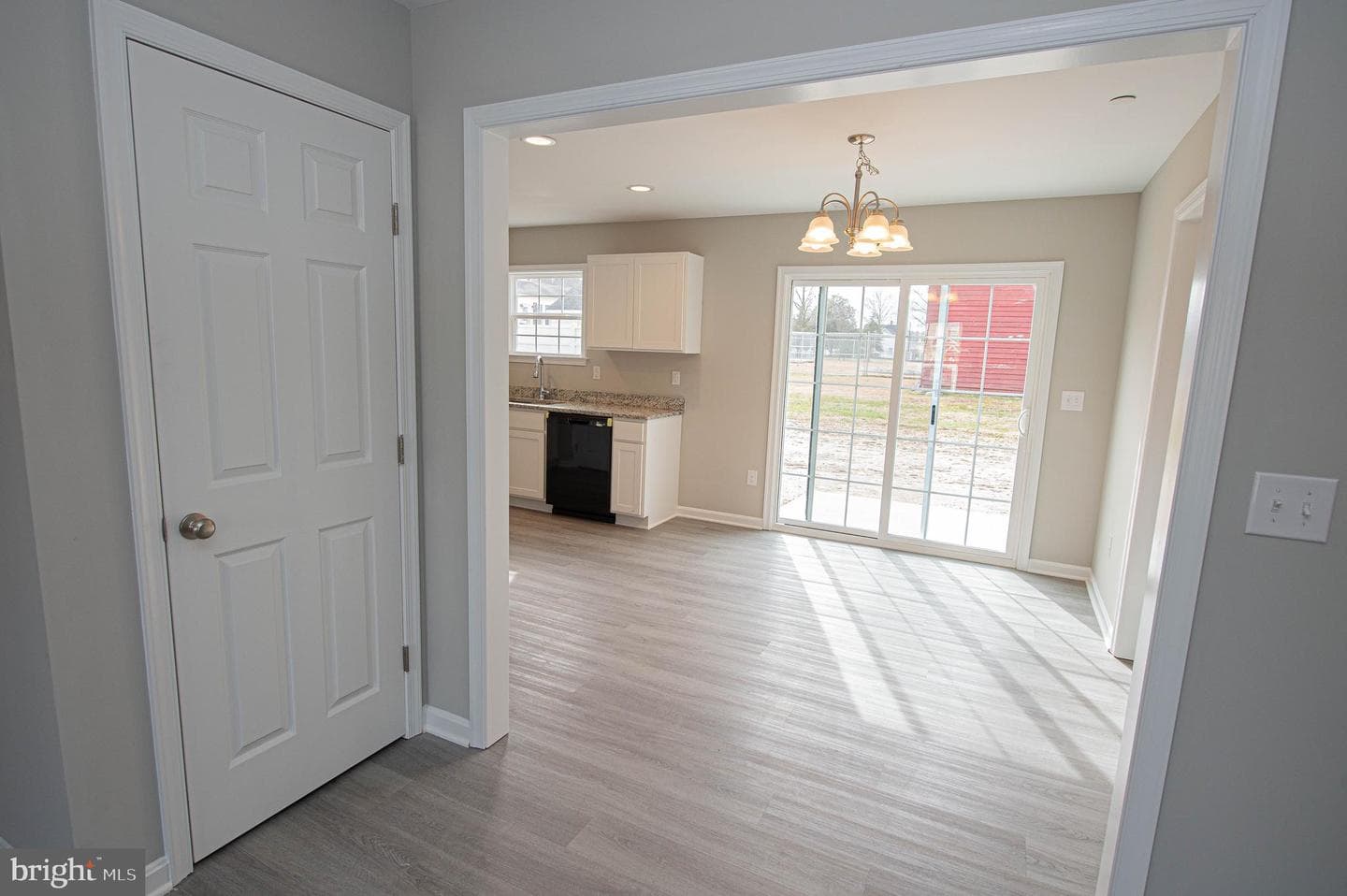 241 Morgans Court photo 10