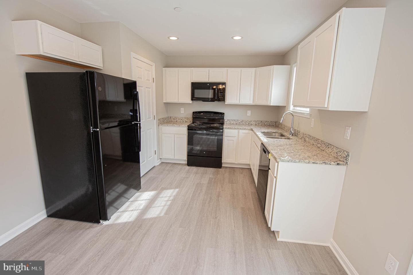241 Morgans Court photo 12