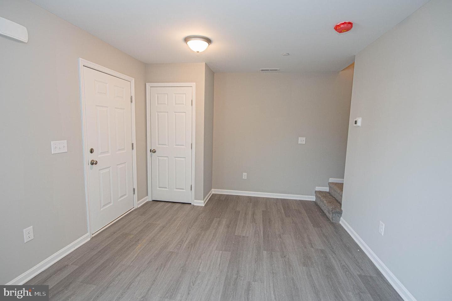 241 Morgans Court photo 3