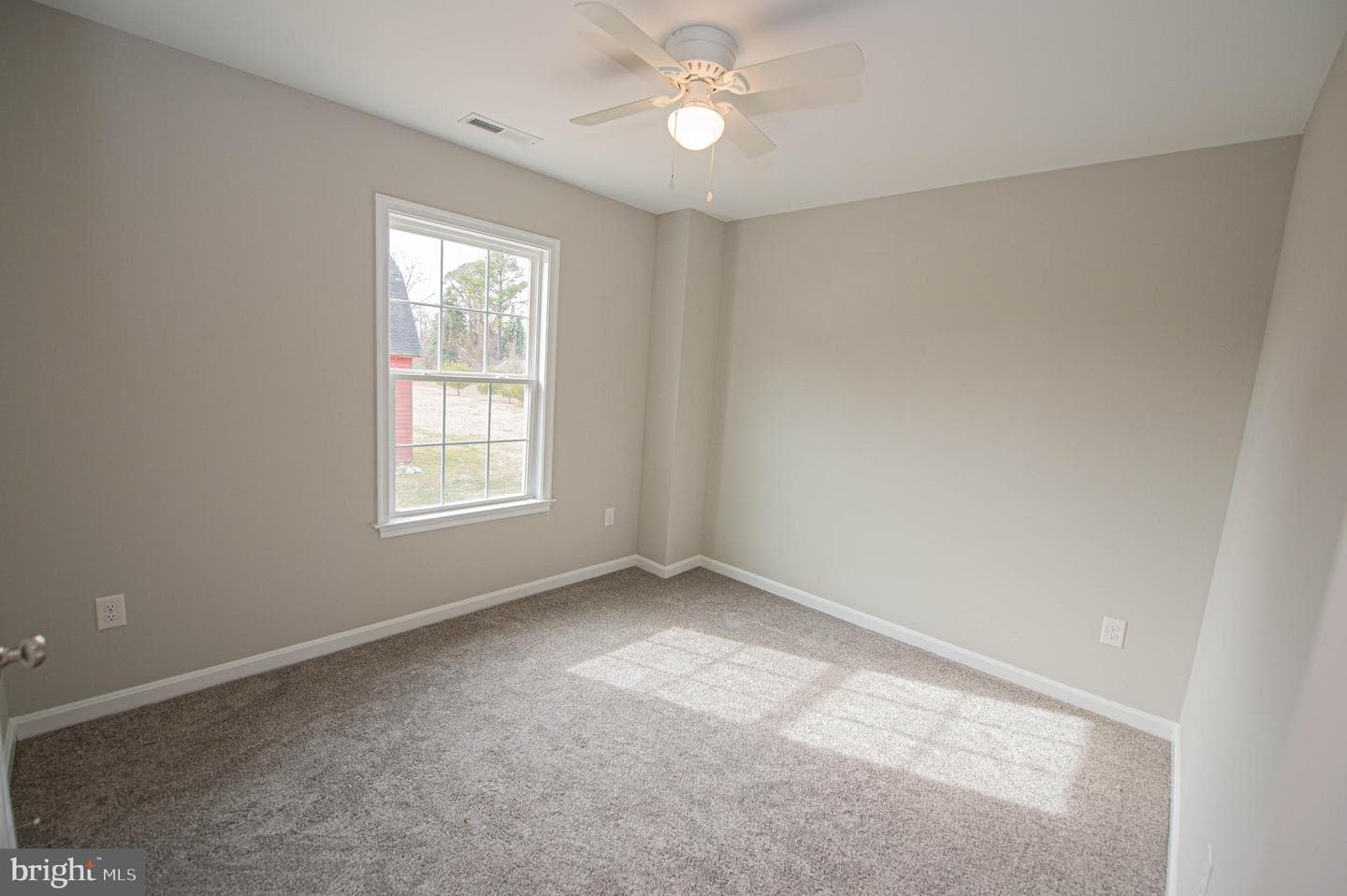241 Morgans Court photo 31