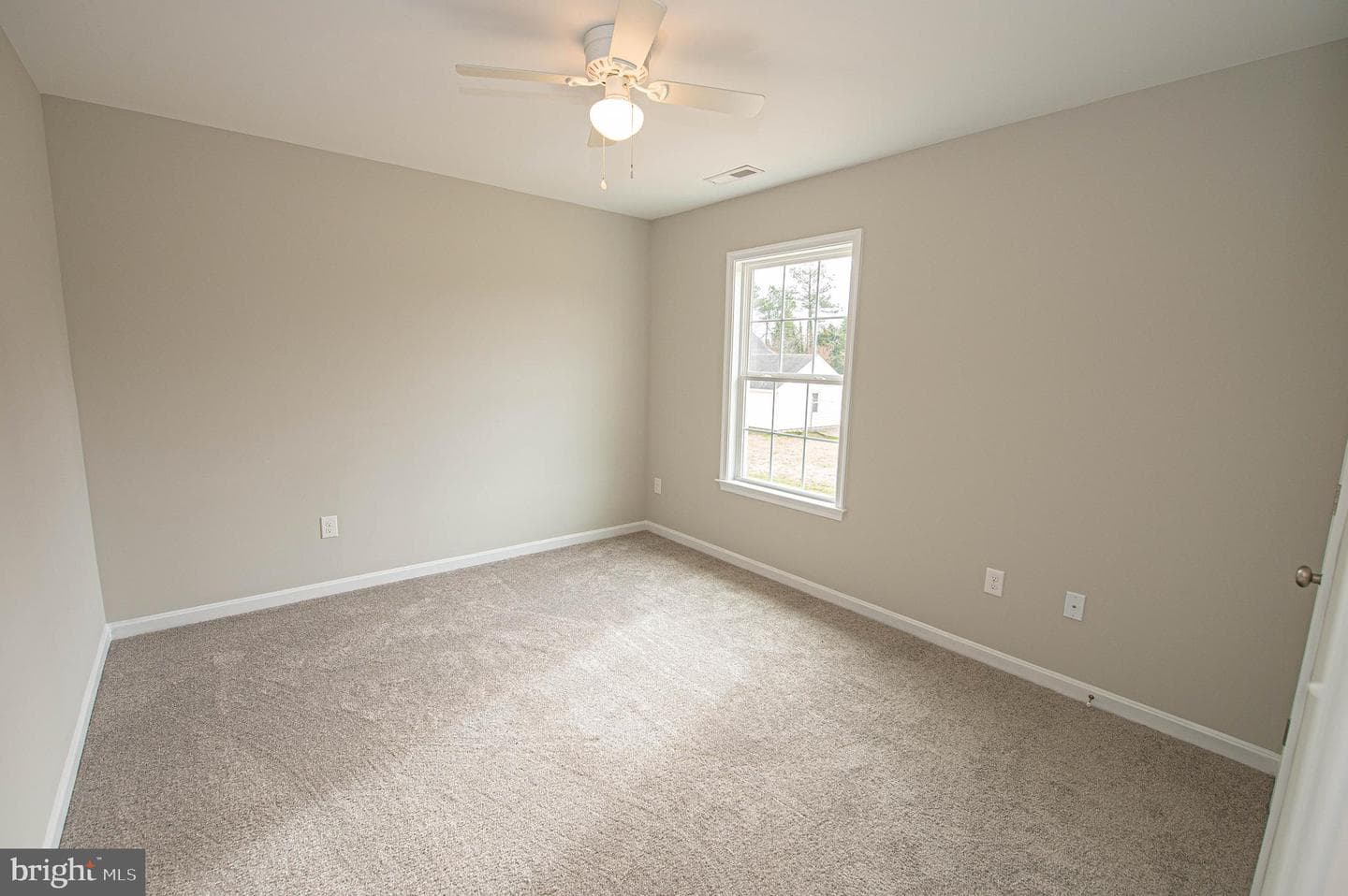 242 Morgans Court photo 33