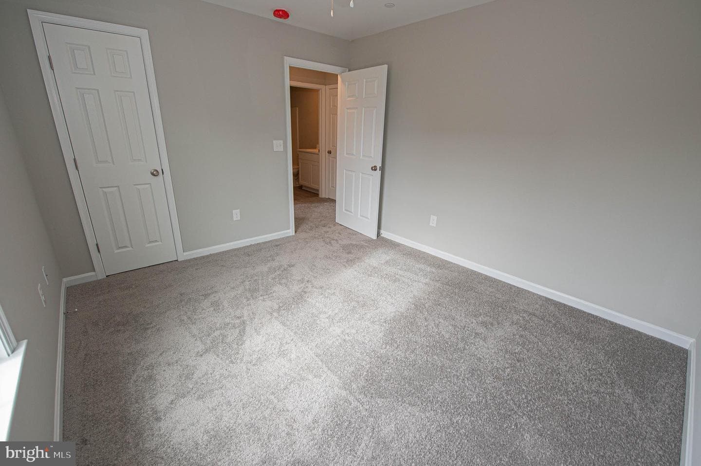 242 Morgans Court photo 34