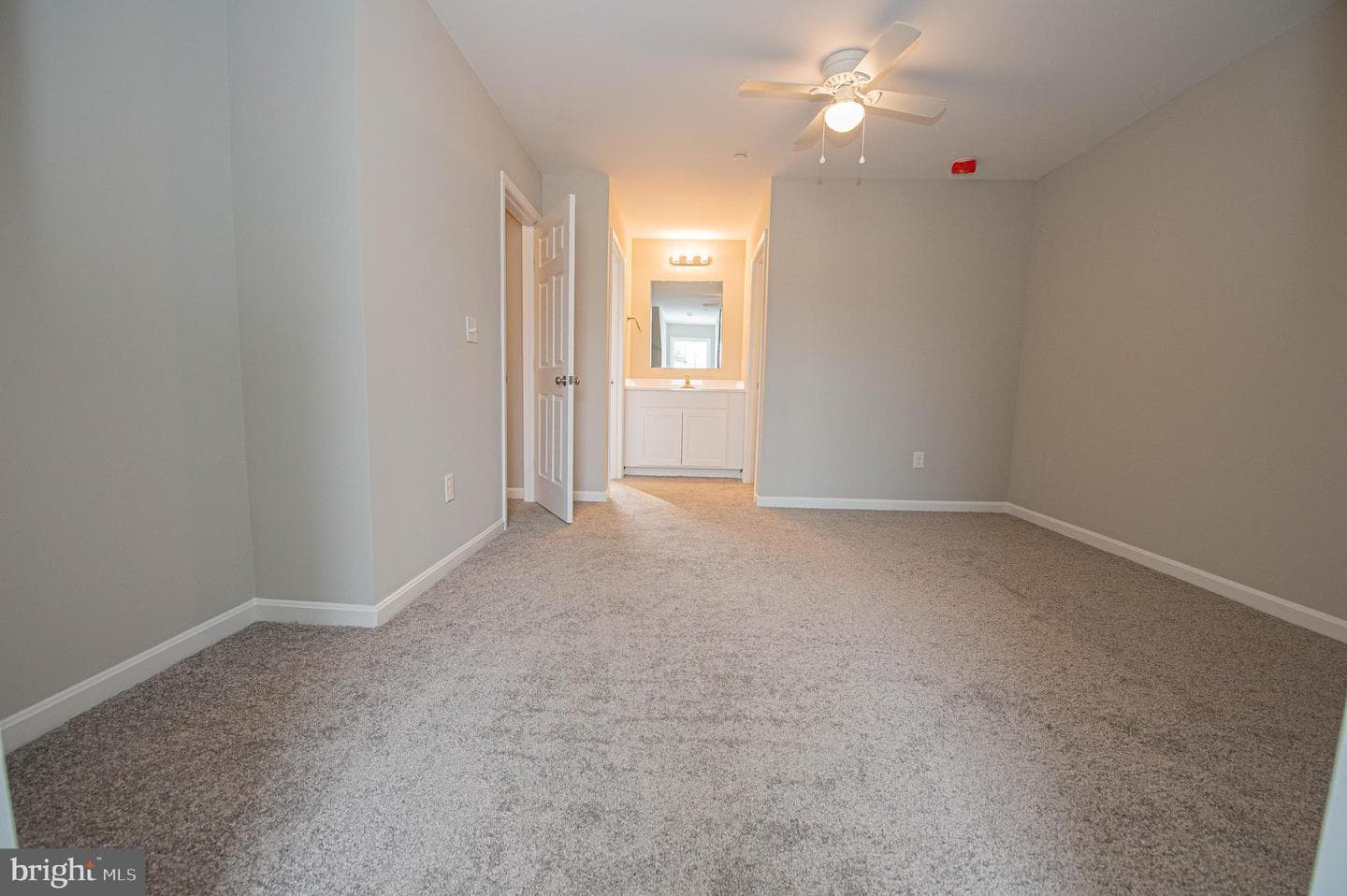 245 Morgans Court photo 28