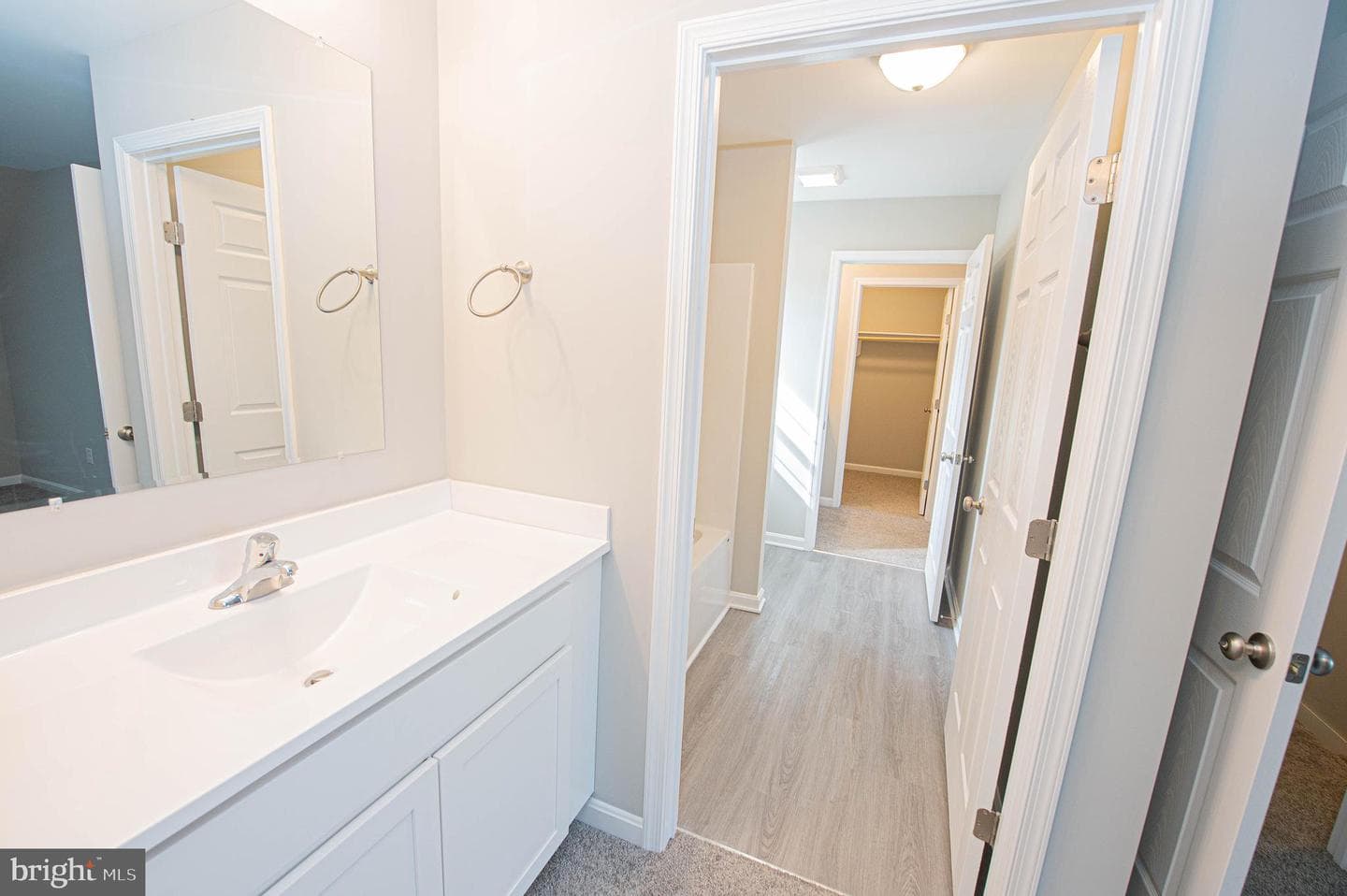 245 Morgans Court photo 33
