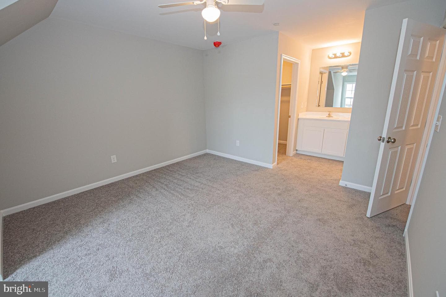 245 Morgans Court photo 37