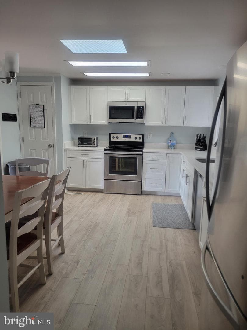 19 Anchor Way Drive photo 5