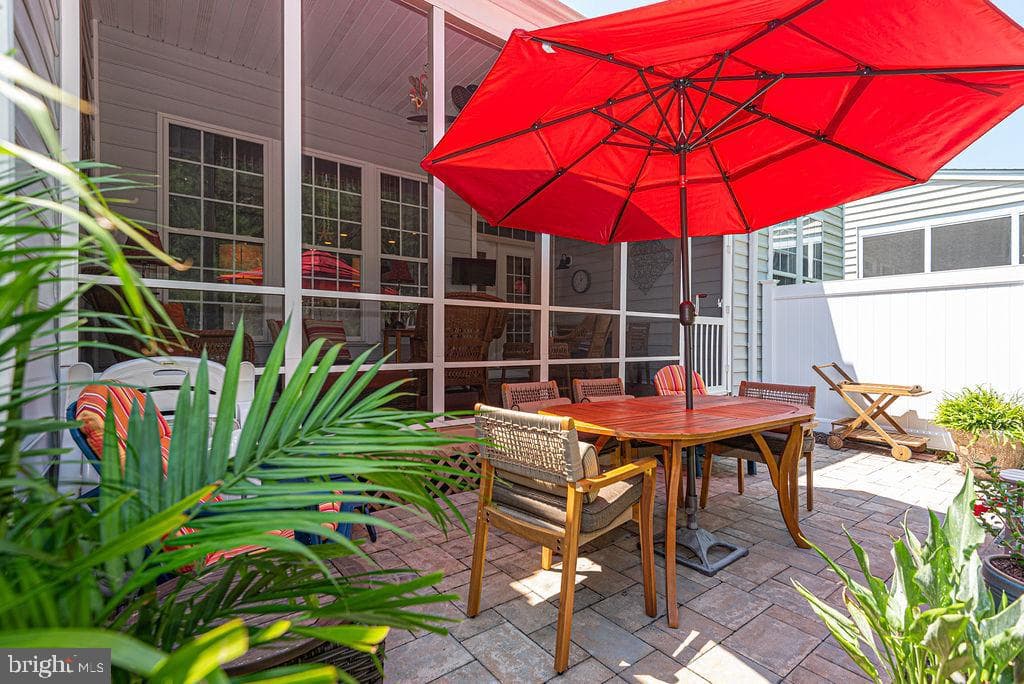 116 Central Parke E photo 9