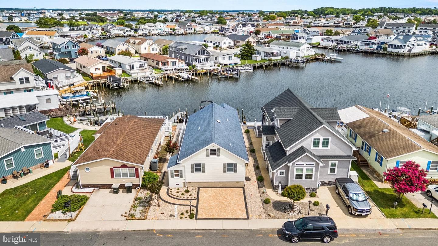 216 Beachcomber Lane photo 30