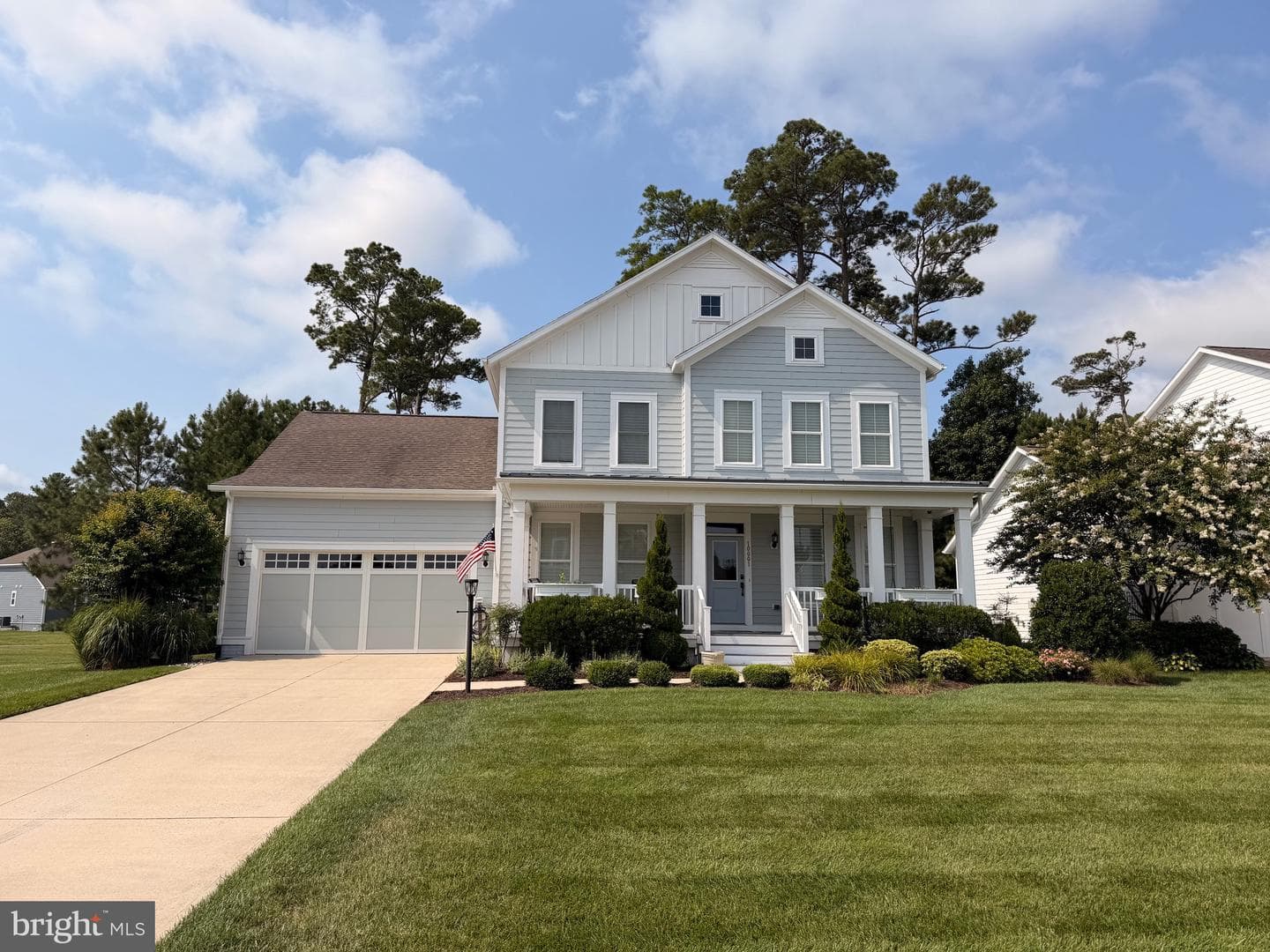 10001 Flotilla Lane photo 2