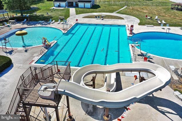 97 Lake Meade Drive photo 48
