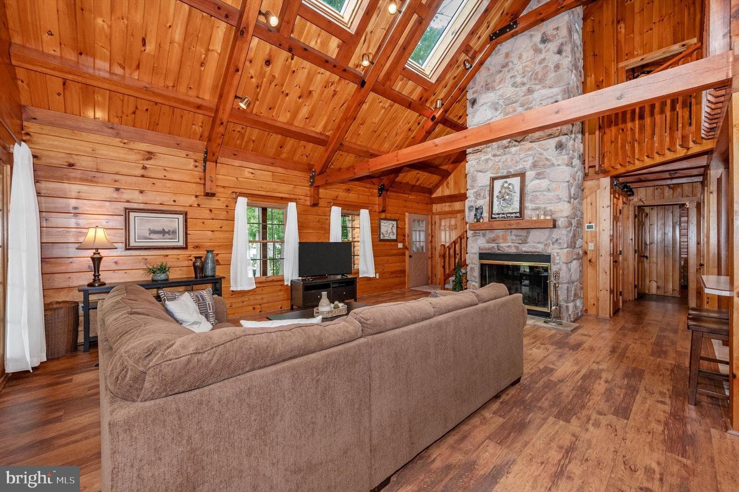 97 Lake Meade Drive photo 6