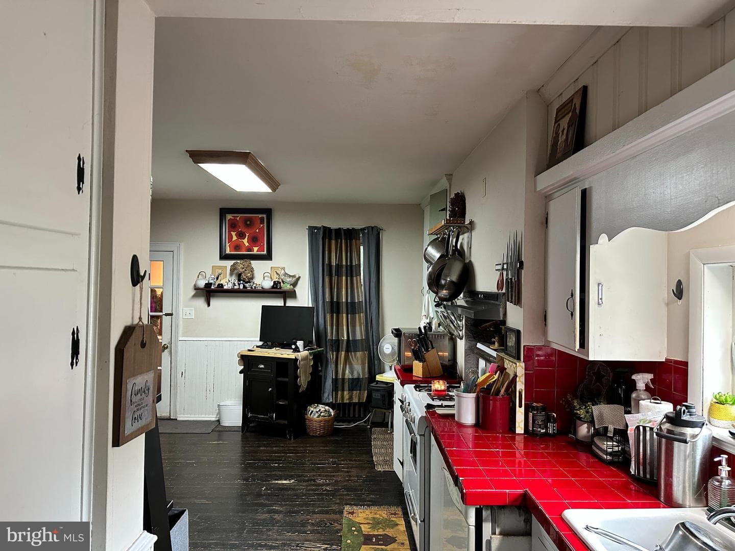 340 Lincoln Way W photo 14
