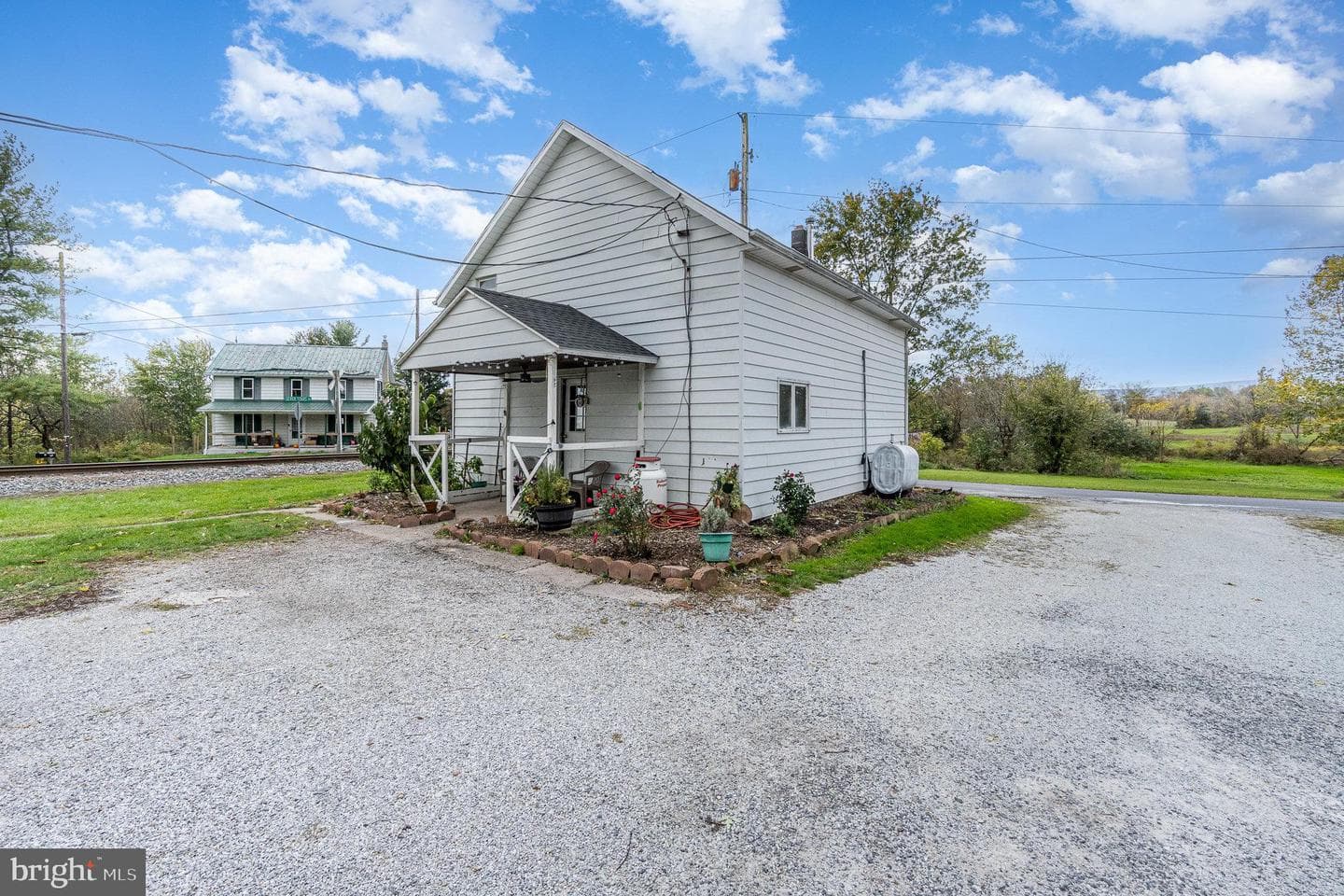 498 Tillietown Road photo 3
