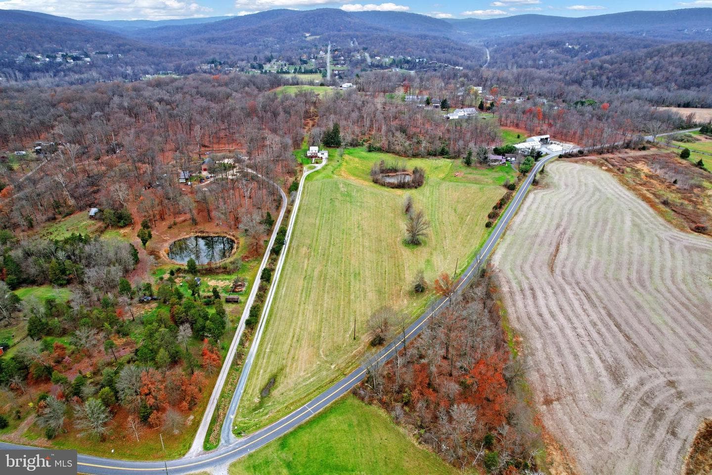 179 Topper Road photo 12