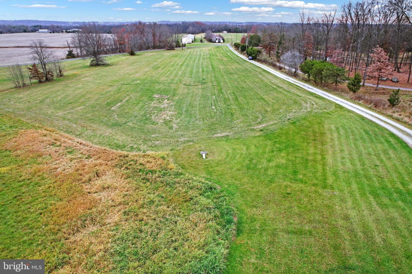 179 Topper Road photo 2