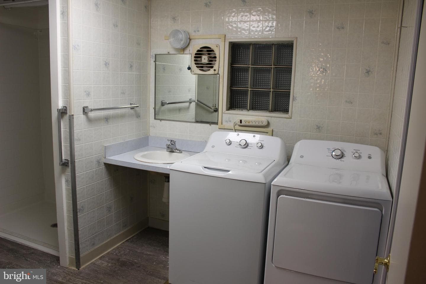 1590 Iron Springs Road photo 9