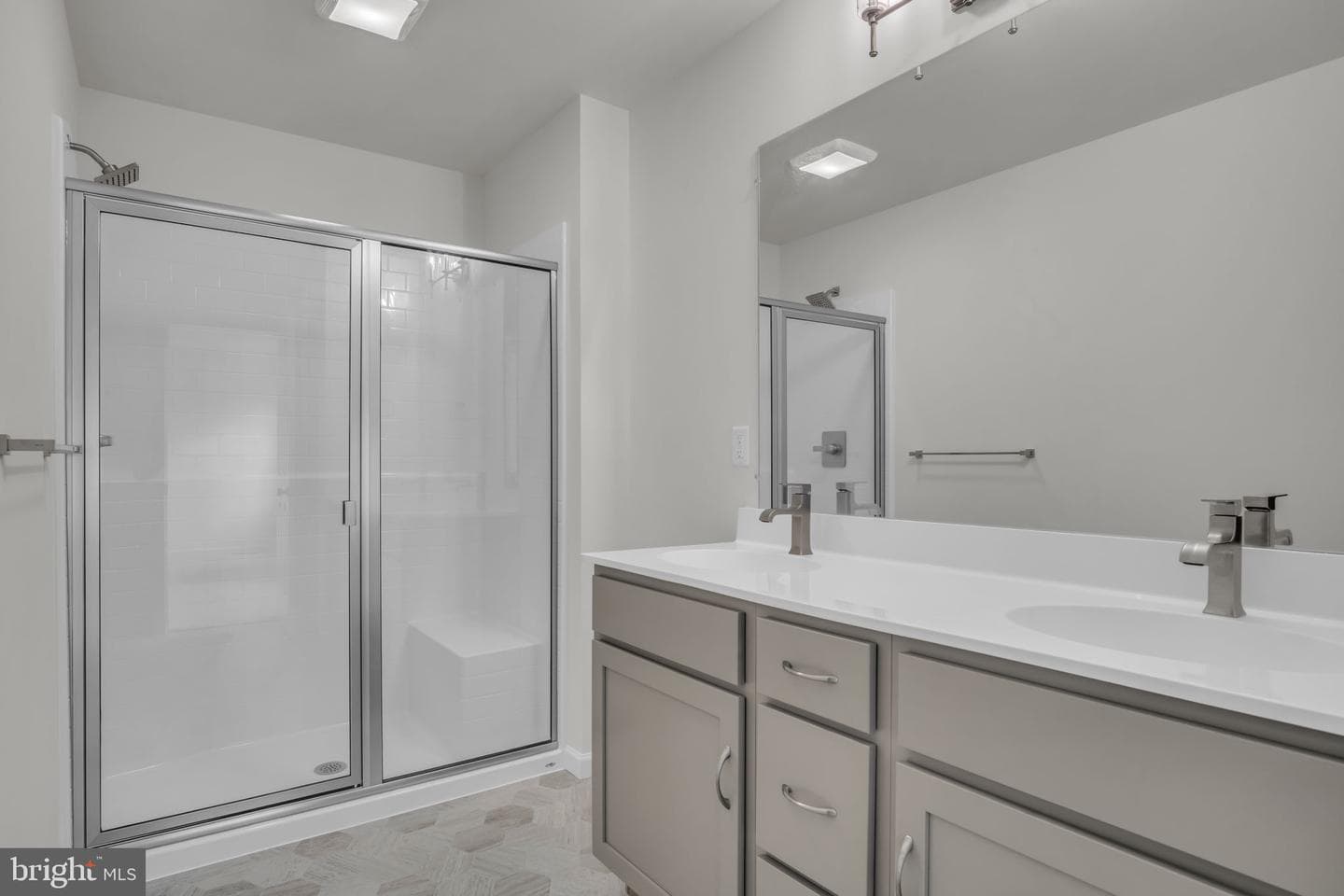 115 Tammy Drive photo 9