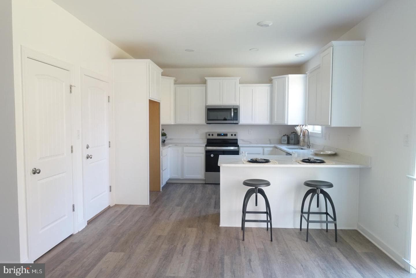 221 Kinneman Road #28 photo 4