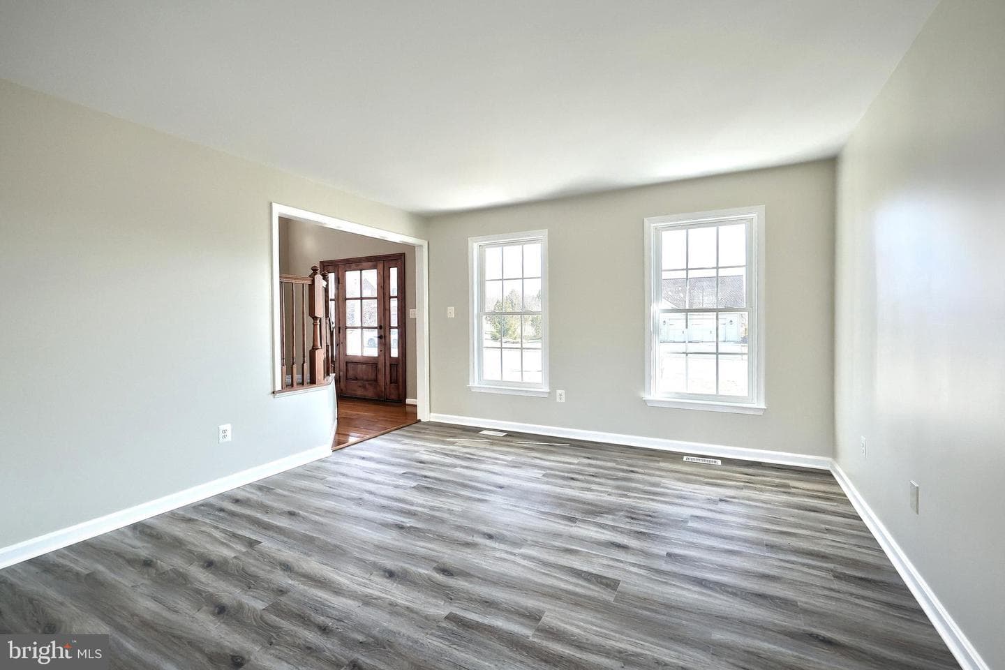 64 Greenbriar Lane photo 15