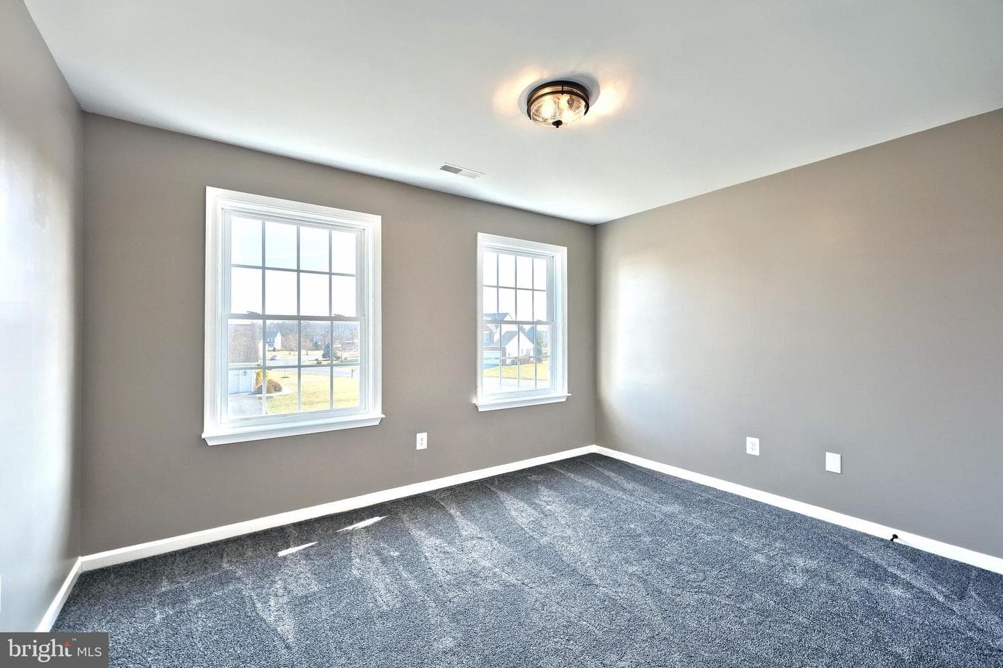 64 Greenbriar Lane photo 40