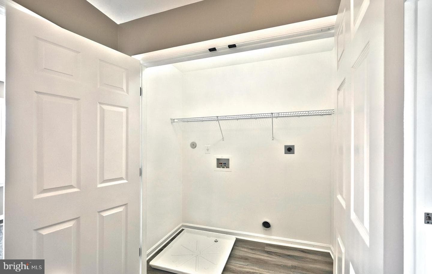 64 Greenbriar Lane photo 41