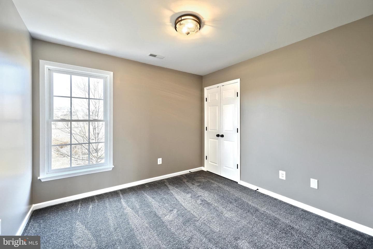 64 Greenbriar Lane photo 42