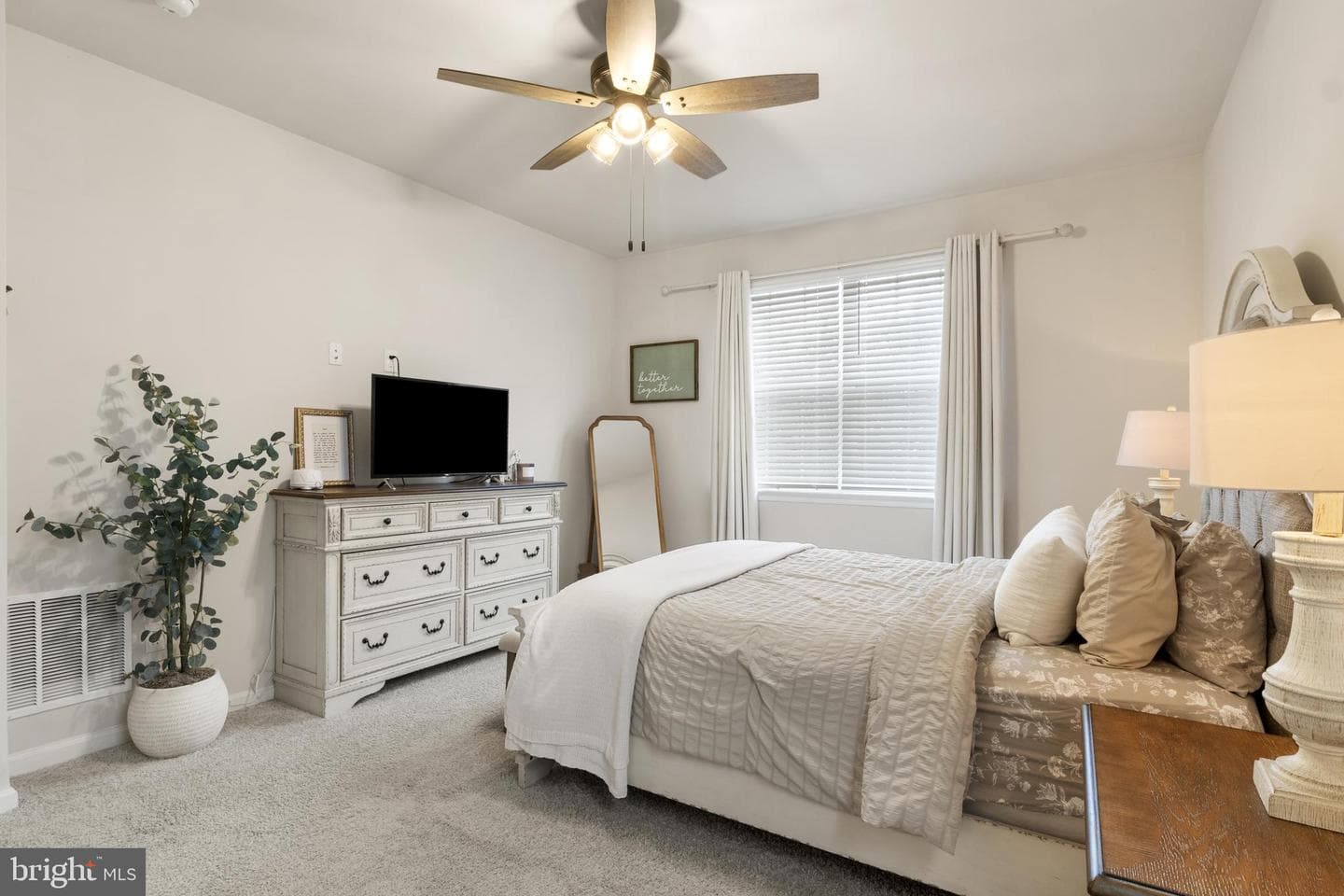 20 Cooper Ln photo 18