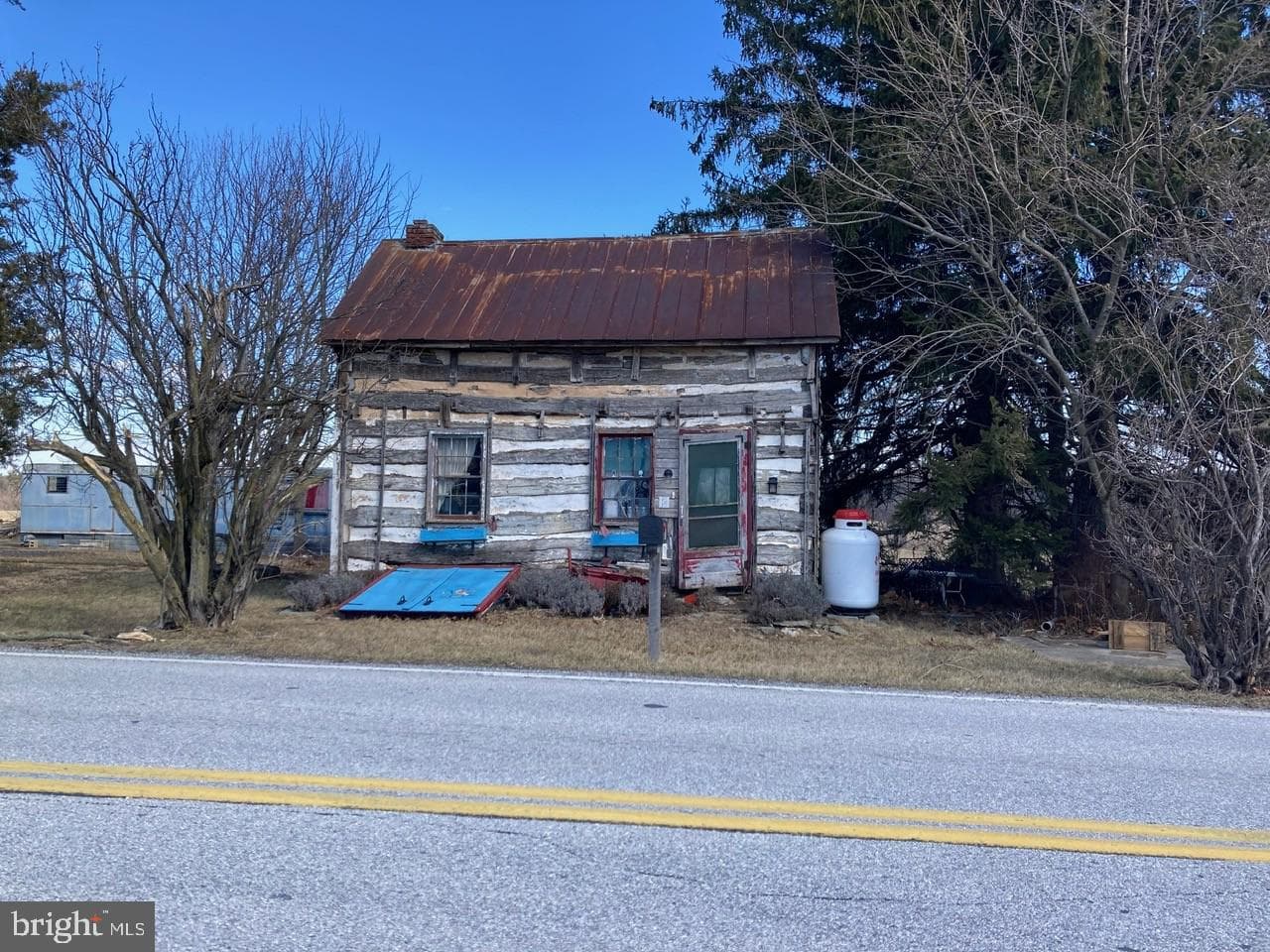 850 Pine Grove Road photo 2