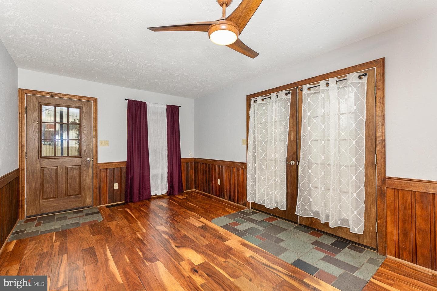 257 Highland Avenue photo 10