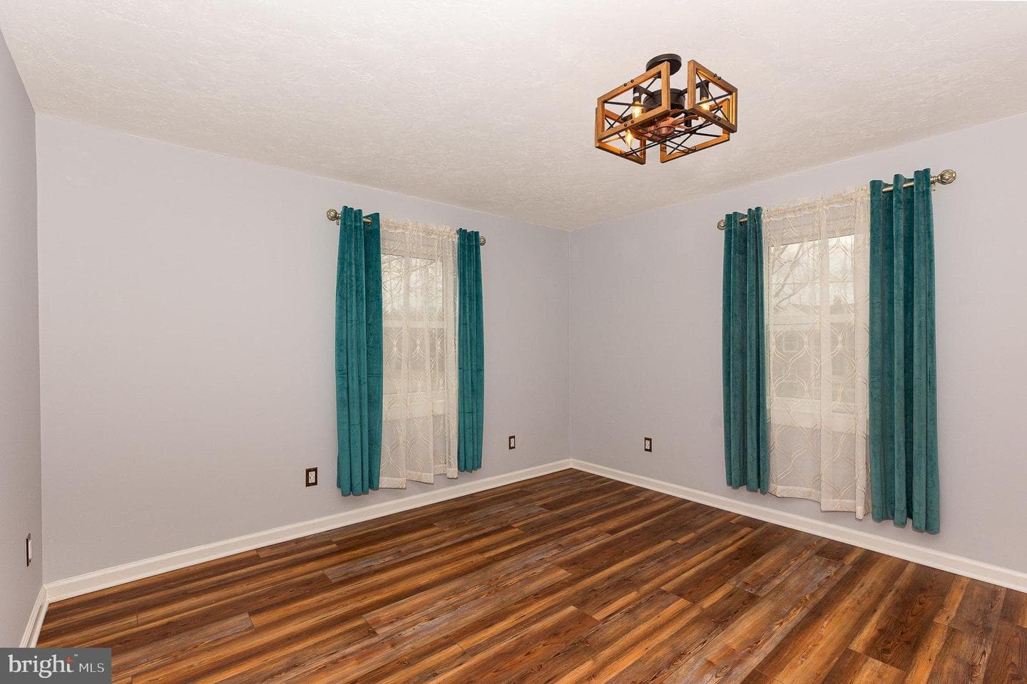 257 Highland Avenue photo 12