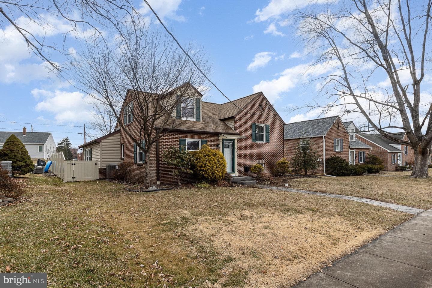 257 Highland Avenue photo 2