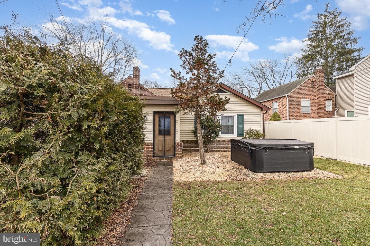 257 Highland Avenue photo 22