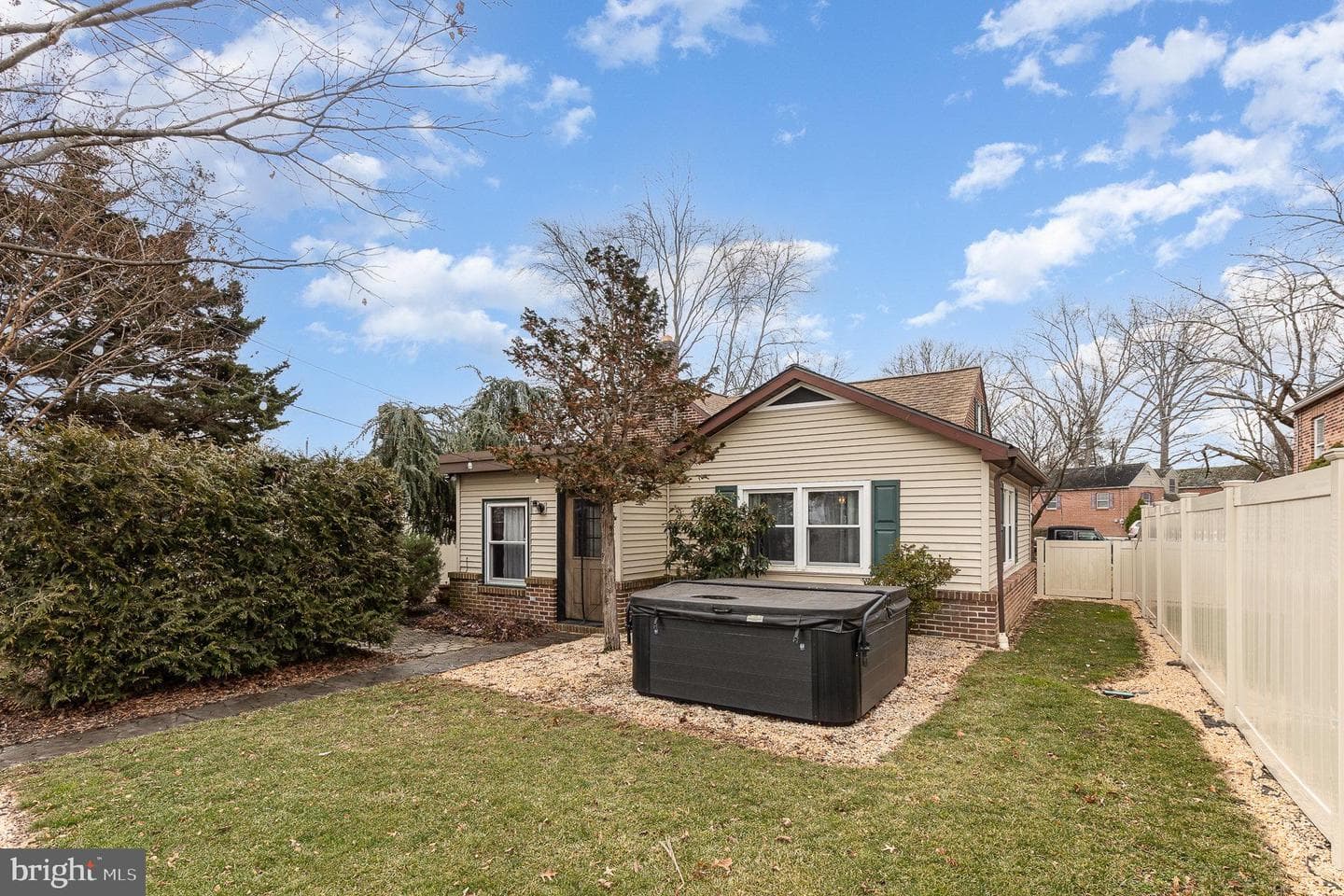 257 Highland Avenue photo 23