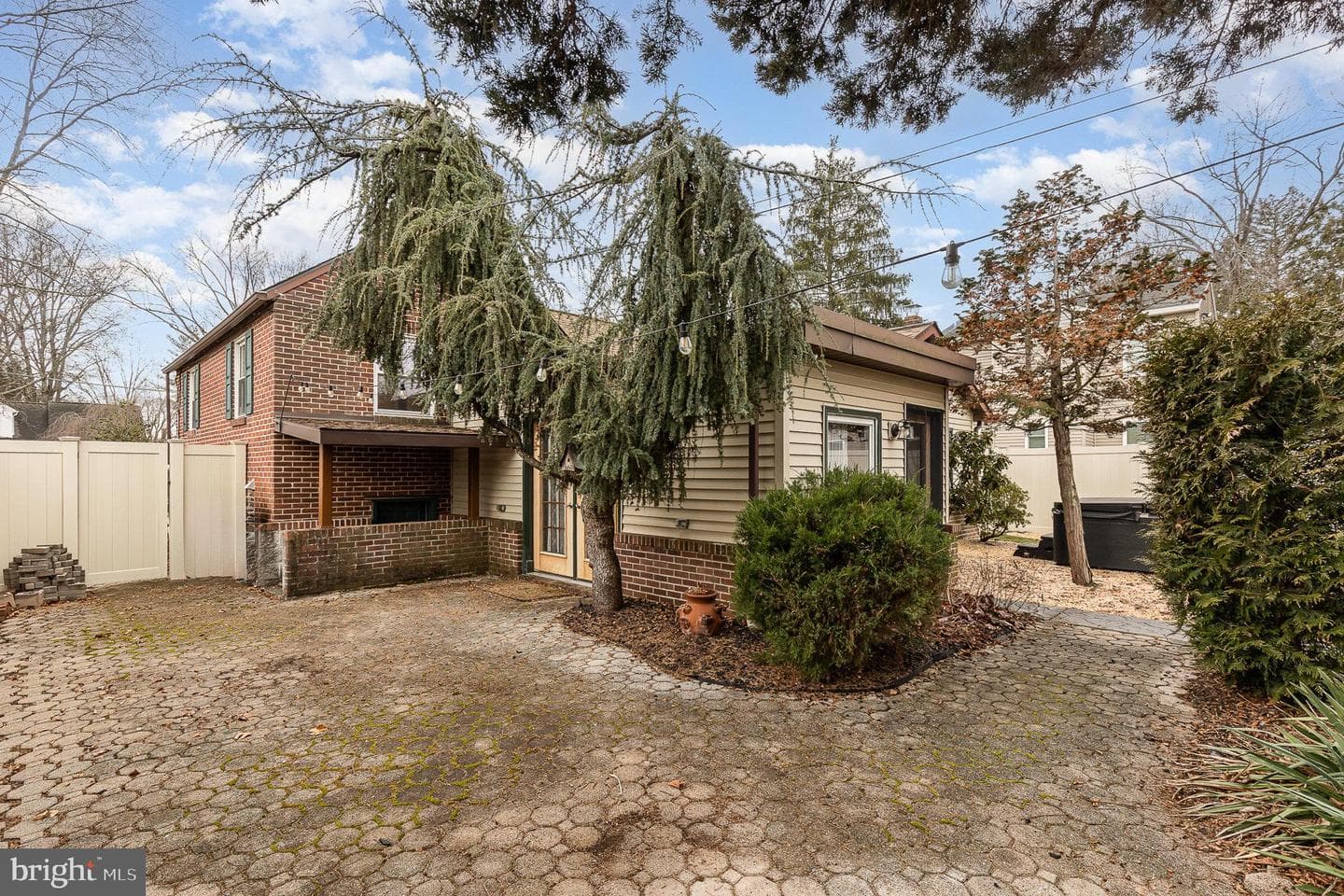 257 Highland Avenue photo 24