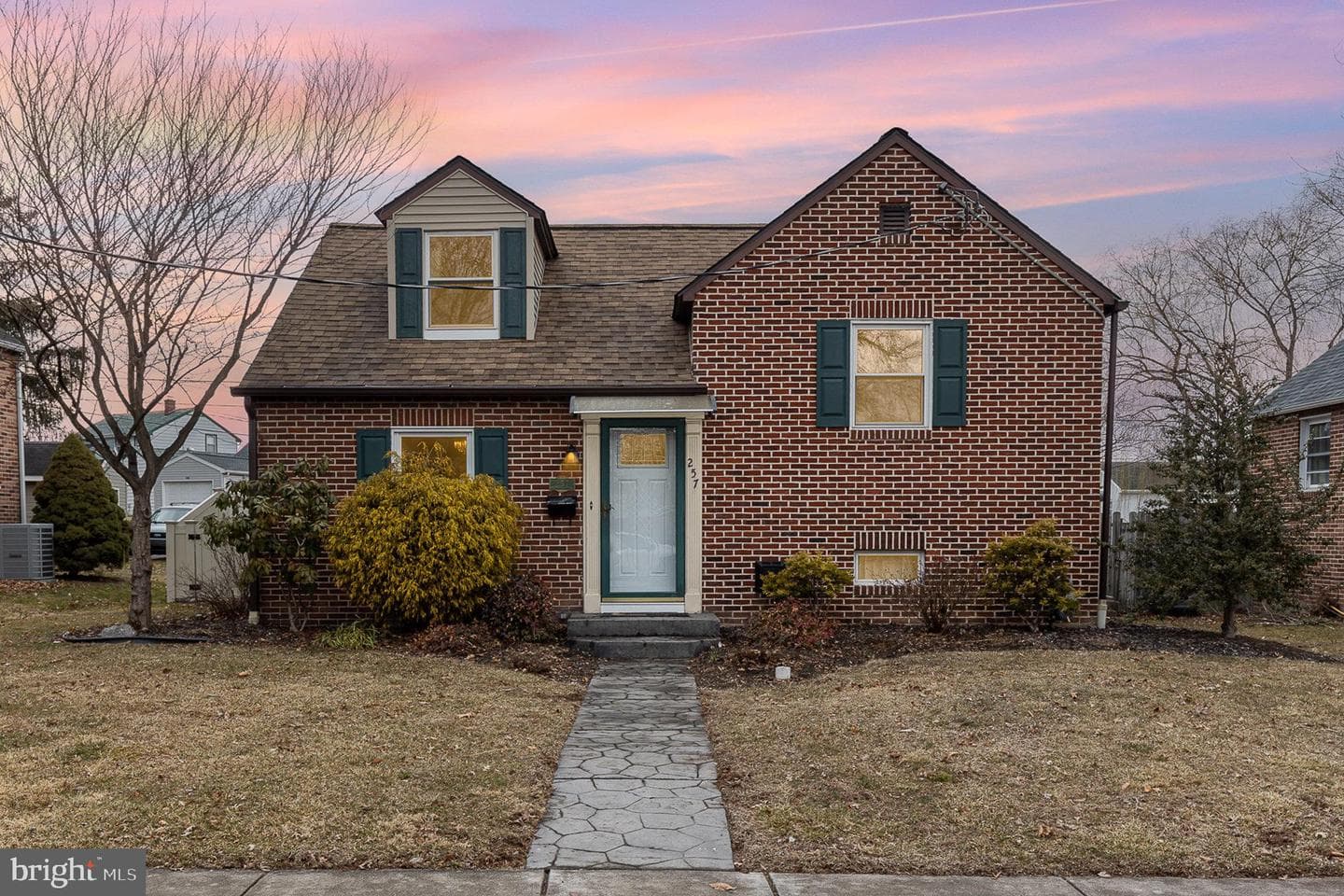 257 Highland Avenue photo 27