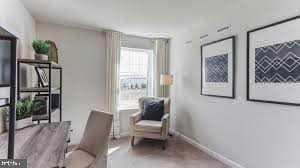 28 Windsor Ct photo 7
