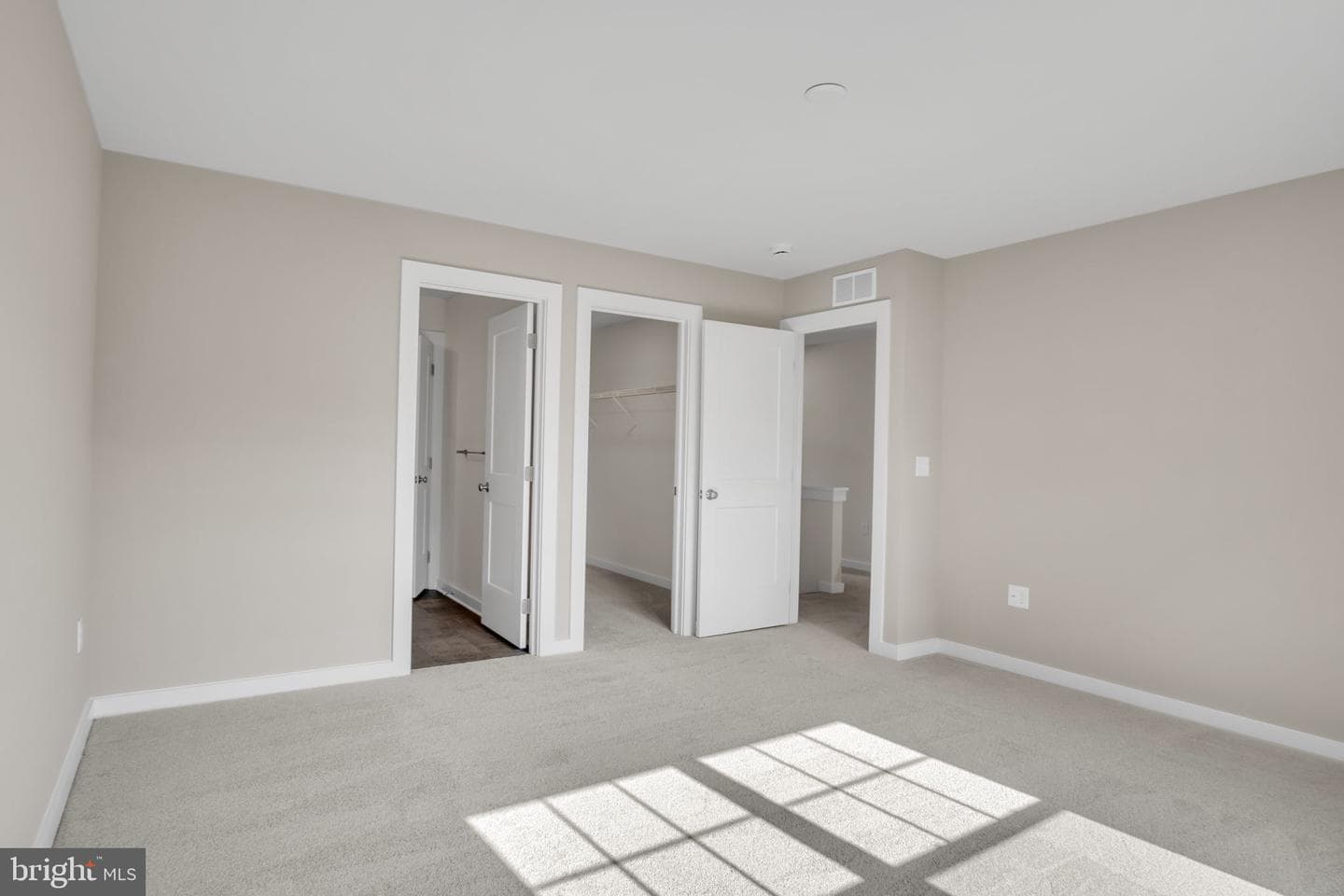 145 Tammy Drive photo 10