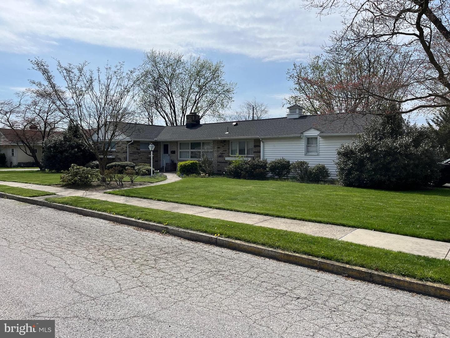 801 Highland Avenue photo 2