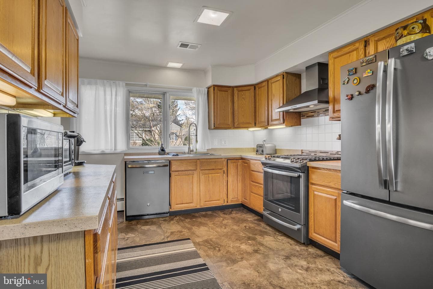 801 Highland Avenue photo 9