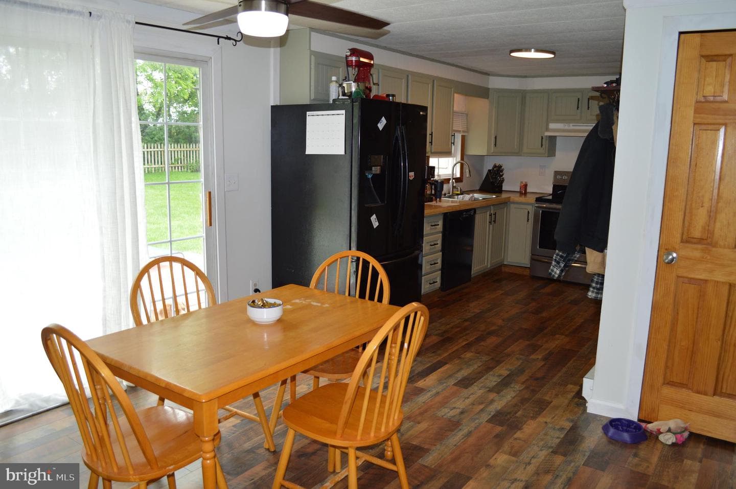 19 E Locust Lane photo 18